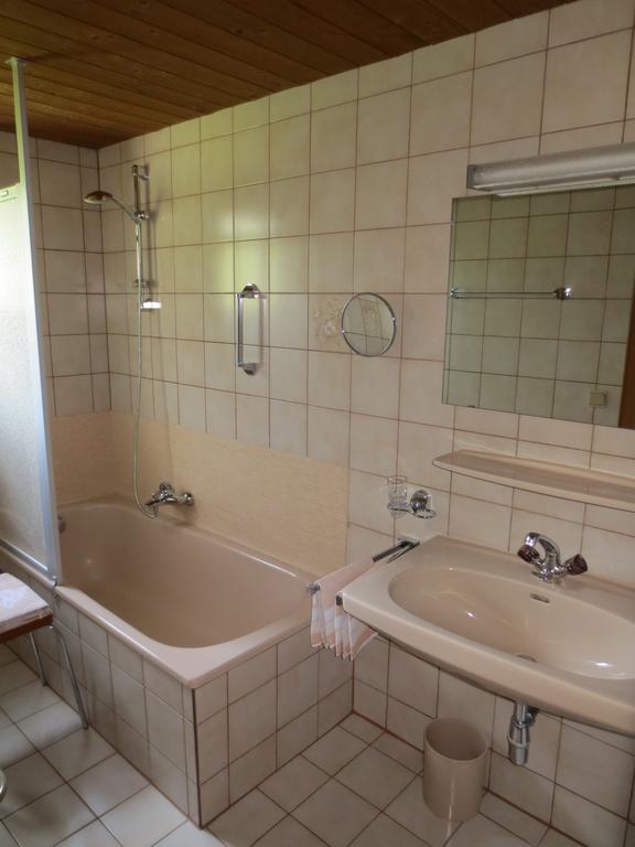 Апартаменти Wolke7 Family First Санкт-Антон-ам-Арльберг Номер фото